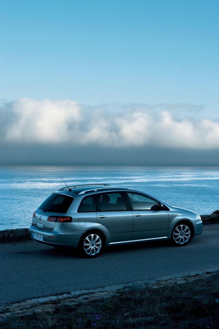  Fiat Croma Station Wagon 2009 года  (фото 49 из 106)